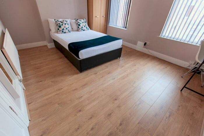 3 Bedroom Terraced House To Rent In Halsbury Road, Liverpool, L6