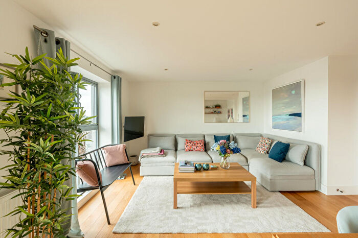 2 Bedroom Apartment For Sale In Upper Belgrave Road, Clifton, Bristol, BS8