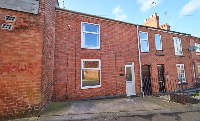 3 Bedroom End Of Terrace House For Sale In Baptist Walk, Hinckley, LE10
