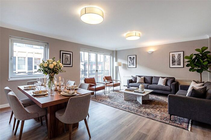 4 Bedroom Flat For Sale In Clarges Street, London, W1J