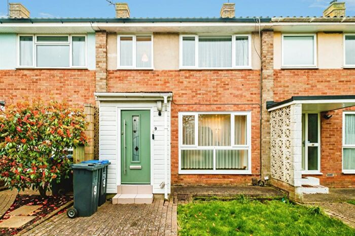 3 Bedroom Terraced House For Sale In Larkfield Close, Lancing, BN15