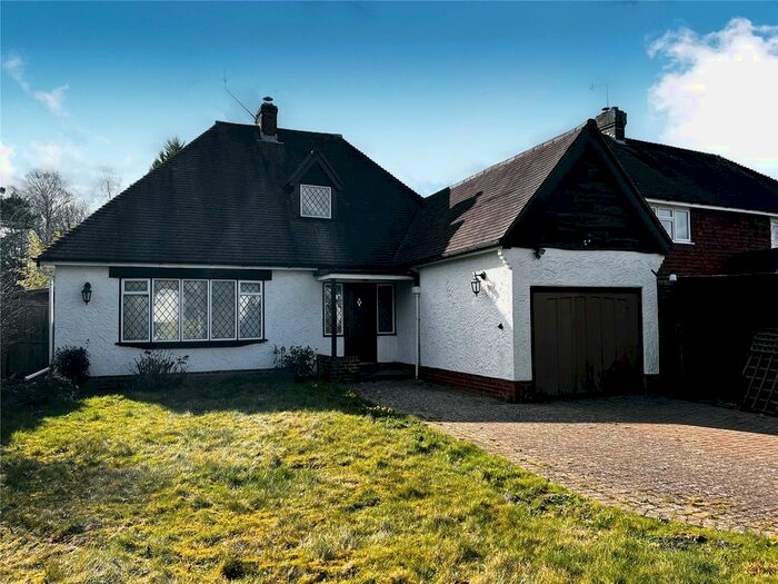 2 Bedroom Bungalow To Rent In Dornden Drive, Langton Green, Tunbridge Wells, Kent, TN3