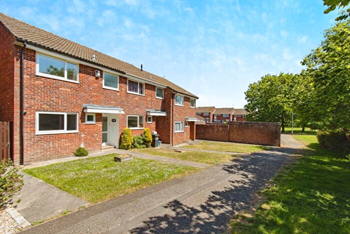 3 Bedroom End Of Terrace House For Sale In Lower Fairmead Road, Yeovil, BA21