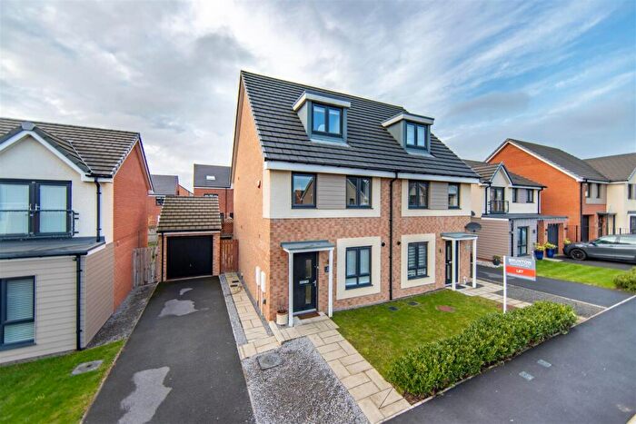 3 Bedroom Semi Detached House For Sale In Speckledwood Way, Great Park, NE13