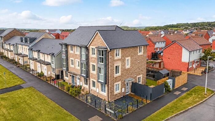 3 Bedroom Town House For Sale In Nimbus Road, Haywood Village, BS24