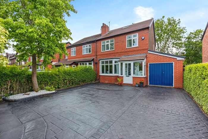 3 Bedroom Semi-Detached House For Sale In Stockport Road, Marple, Stockport, Greater Manchester, SK6