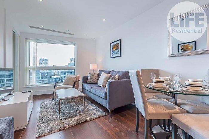 1 Bedroom Flat To Rent In Lincoln Plaza, Canary Wharf, E14