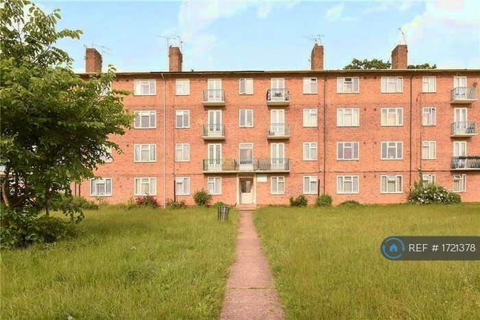 2 Bedroom Flat To Rent In Pinner, London, HA5