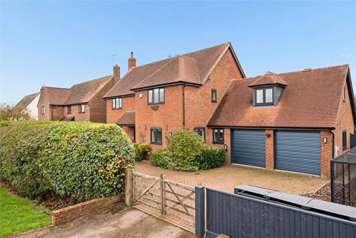 5 Bedroom Detached House For Sale In Whaddon Road, Nash, MK17