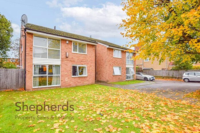 1 Bedroom Flat For Sale In Hatton Road, Cheshunt, EN8