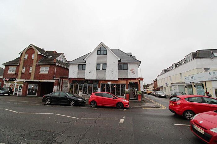 1 Bedroom Flat To Rent In Bedroom Flat - Available Th June, BH9