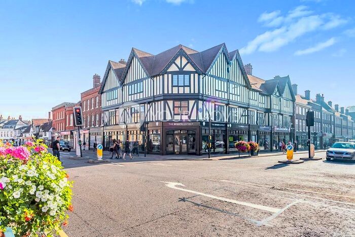 2 Bedroom Flat To Rent In Hermitage Road, Hitchin, Hertfordshire, SG5