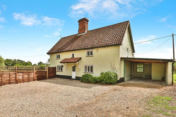 6 Bedroom Character Property For Sale In Cranworth, Thetford, IP25
