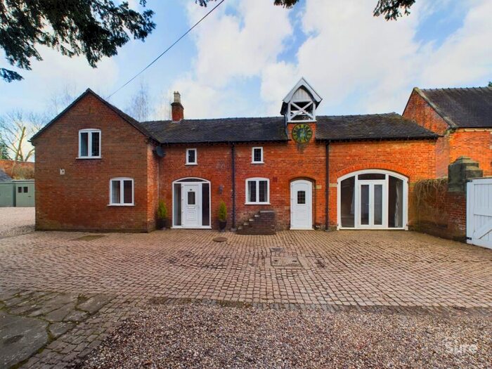 3 Bedroom Detached House To Rent In Barton Gate, Barton Under Needwood, DE13