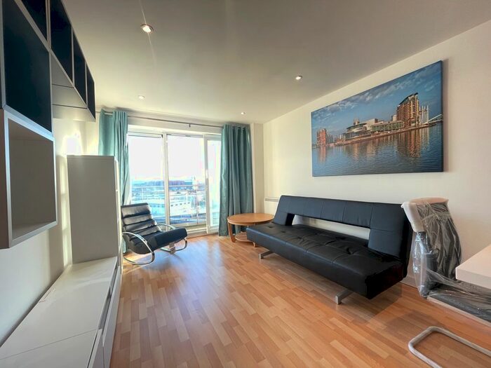 1 Bedroom Flat To Rent In The Quays, Salford Quays, Salford M50
