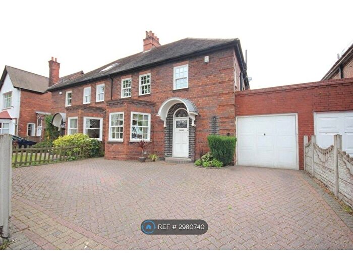 3 Bedroom Semi-Detached House To Rent In Stanmore Road, Birmingham, B16