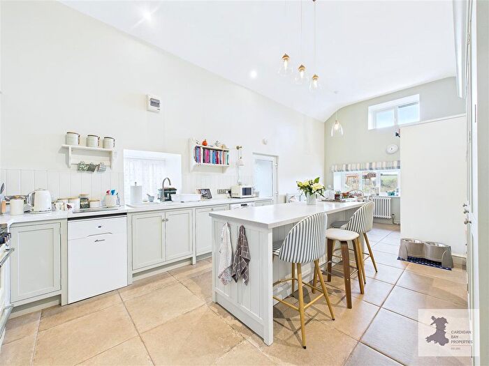 2 Bedroom Cottage For Sale In Llanarth, SA47