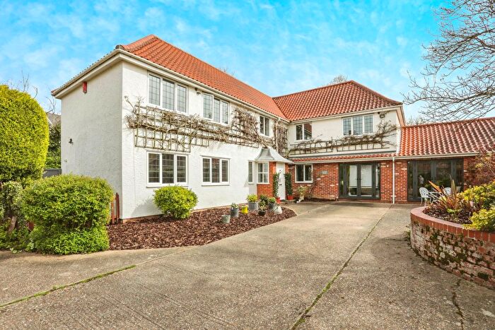 4 Bedroom Property For Sale In St. Peters, Monks Eleigh, IP7