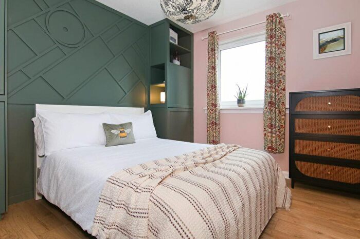 1 Bedroom Flat For Sale In / Moira Terrace, Craigentinny, Edinburgh, EH7