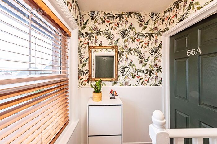 1 Bedroom Flat To Rent In Western Road, Tring, HP23