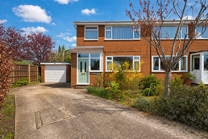 3 Bedroom Semi Detached House For Sale In Compley Green, Poulton-Le-Fylde, FY6