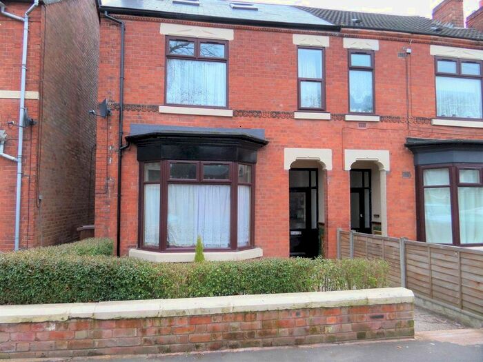 Studio To Rent In Westland Road, Wolverhampton, WV3