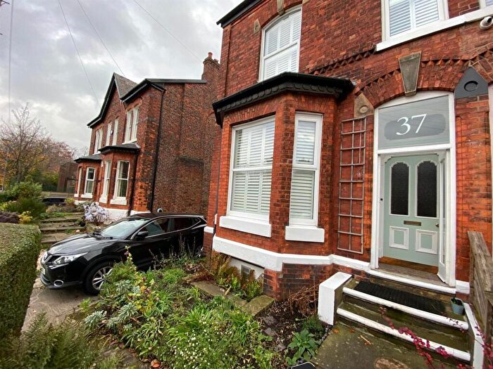 4 Bedroom Semi Detached House To Rent In Whitelow Road, Chorlton, M21