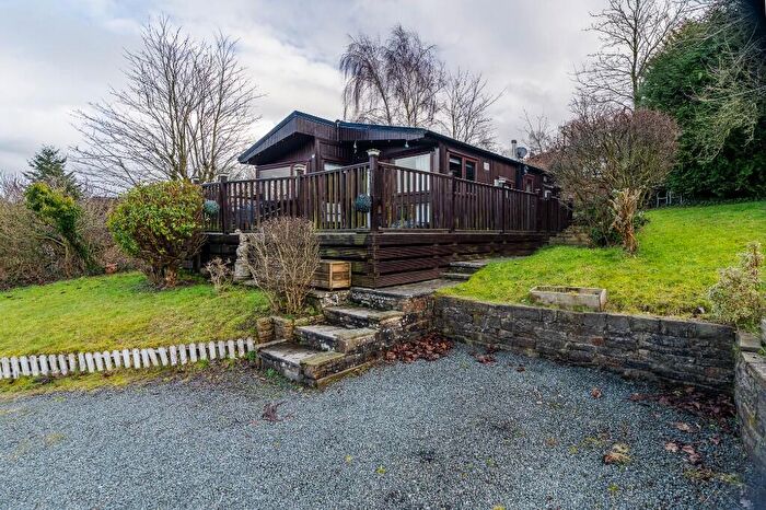 2 Bedroom Log Cabin For Sale In Builth Wells, Powys, Mid Wales, LD2