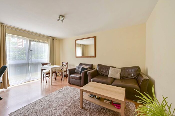 1 Bedroom Flat To Rent In Pelham Road, Wimbledon, London, SW19