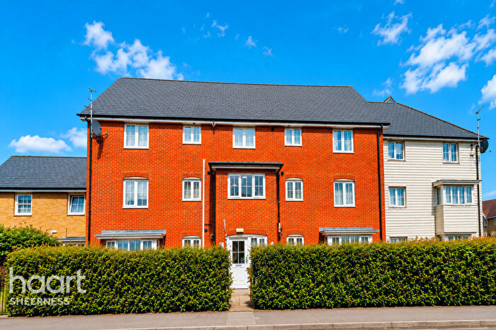 1 Bedroom Apartment For Sale In Peony Crescent, Sittingbourne, ME10