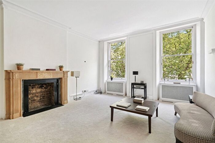 2 Bedroom Flat To Rent In Ennismore Gardens, London, SW7