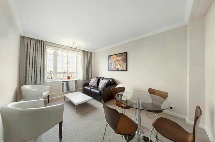 3 Bedroom Flat To Rent In Harewood Avenue, Marylebone, London, NW1