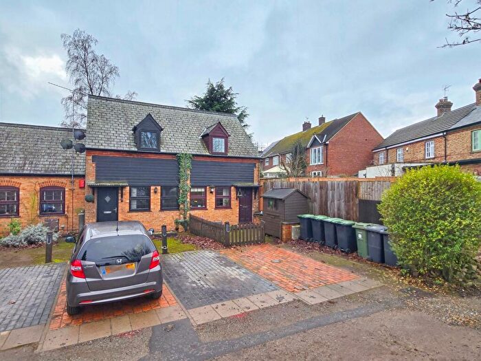 2 Bedroom End Of Terrace House For Sale In Claridges Lane, Ampthill, Bedfordshire, MK45