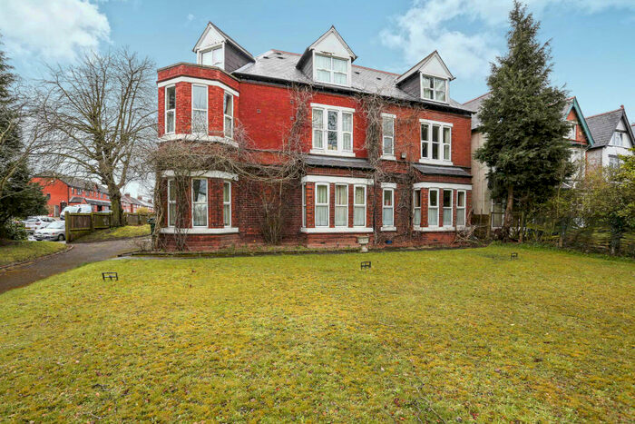 Studio To Rent In Middleton Hall Road, Kings Norton, B30