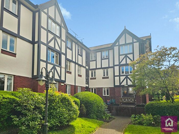 1 Bedroom Flat For Sale In Queens Park View, Chester, Cheshire, CH4