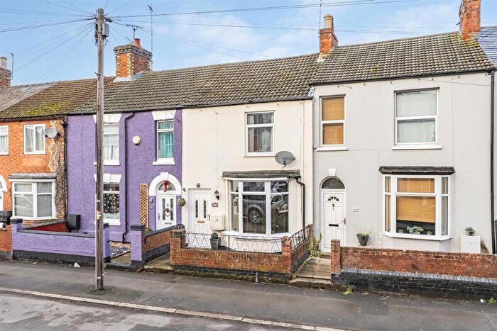 2 Bedroom Terraced House For Sale In Green Lane, Kettering, NN16