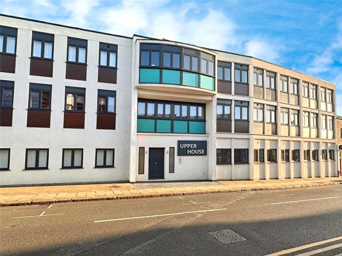 1 Bedroom Flat To Rent In Upper Bond Street, Hinckley, Leicestershire, LE10