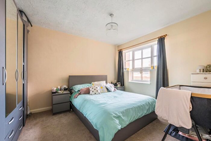 2 Bedroom Apartment To Rent In Emerald Quay, Shoreham-By-Sea, BN43