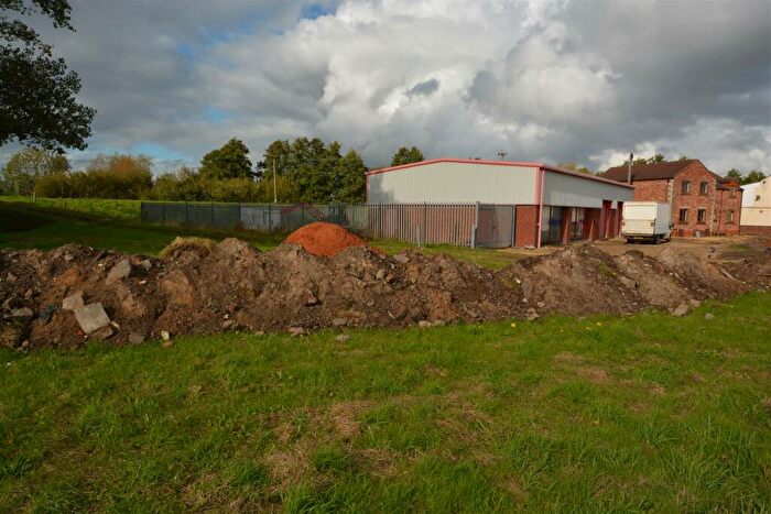 Property For Sale In Snaith Road, Rawcliffe, DN14