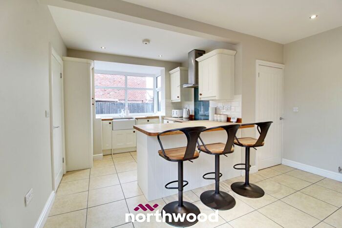 3 Bedroom Semi-Detached House To Rent In Central Boulevard, Wheatley Hills, Doncaster, DN2