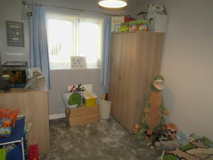 4 Bedroom Detached House For Sale In Parc Gilbertson, Gelligron