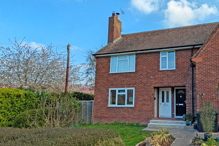 1 Bedroom Maisonette For Sale In Wargrave, Berkshire, RG10