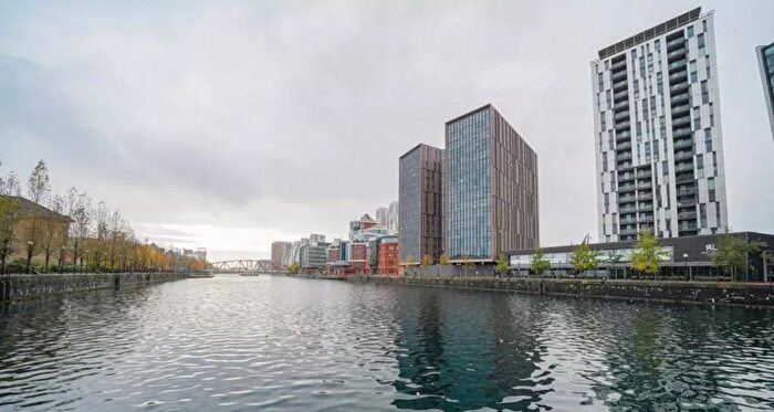 1 Bedroom Flat To Rent In Bedroom Apartment – Millennium Tower, Salford Quays, M50