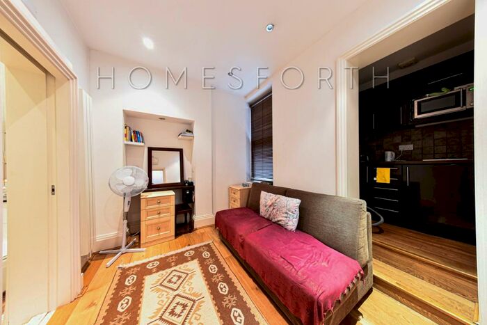 Studio To Rent In Inglewood Mansions, West End Lane, West Hampstead, NW6
