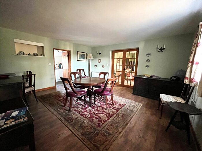 3 Bedroom Cottage For Sale In The Village, Christon Bank, NE66