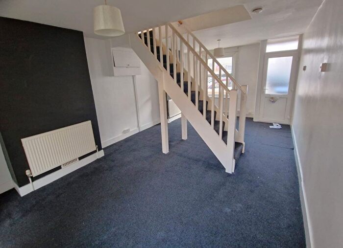 2 Bedroom Terraced House To Rent In Wyndham Road, Dover, CT17