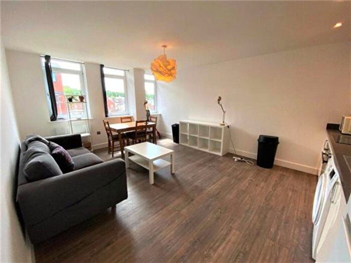 2 Bedroom Apartment To Rent In Queens Road, Queens House, CV1
