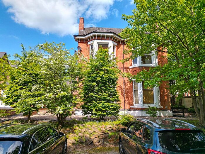9 Bedroom Detached House For Sale In Redcliffe Road, Nottingham, NG3
