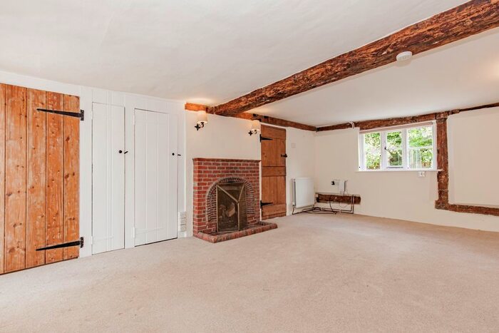 3 Bedroom Semi-Detached House To Rent In Little Wittenham, Abingdon, OX14
