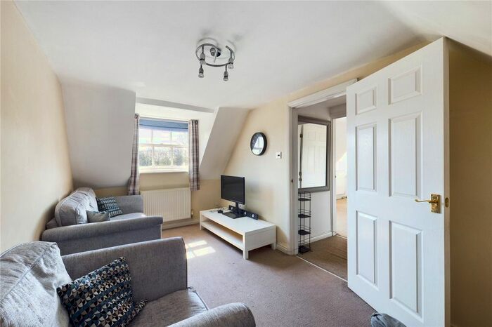 2 Bedroom Flat To Rent In High Street, Ramsey, Huntingdon, Cambs, PE26